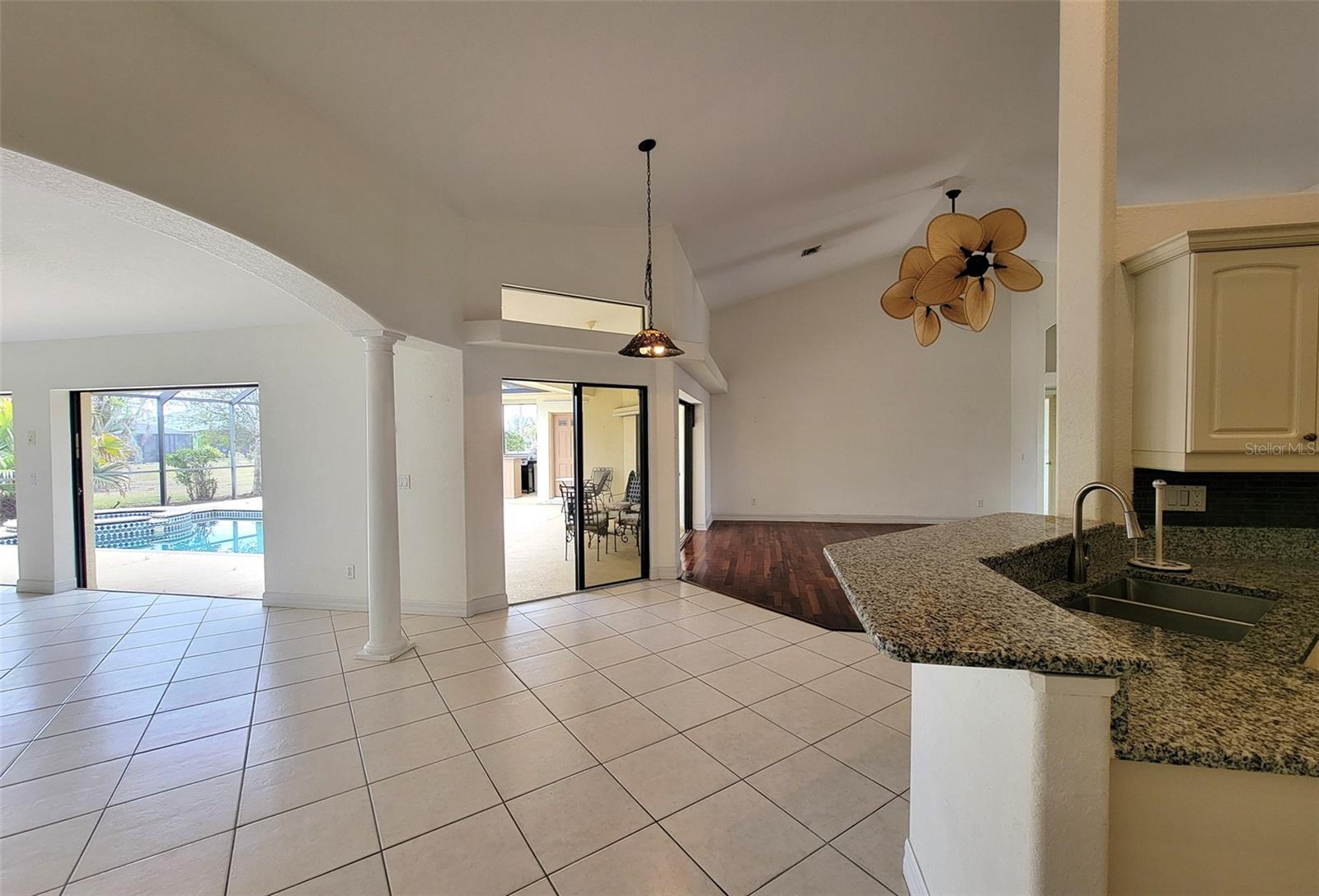 264 ROTONDA BLVD N, ROTONDA WEST, FL, 33947