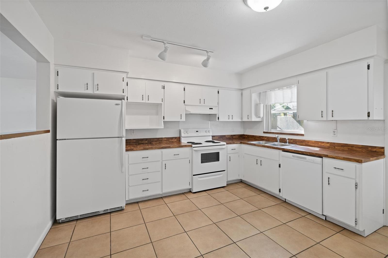 1316 S EVERGREEN AVE, CLEARWATER, FL, 33756