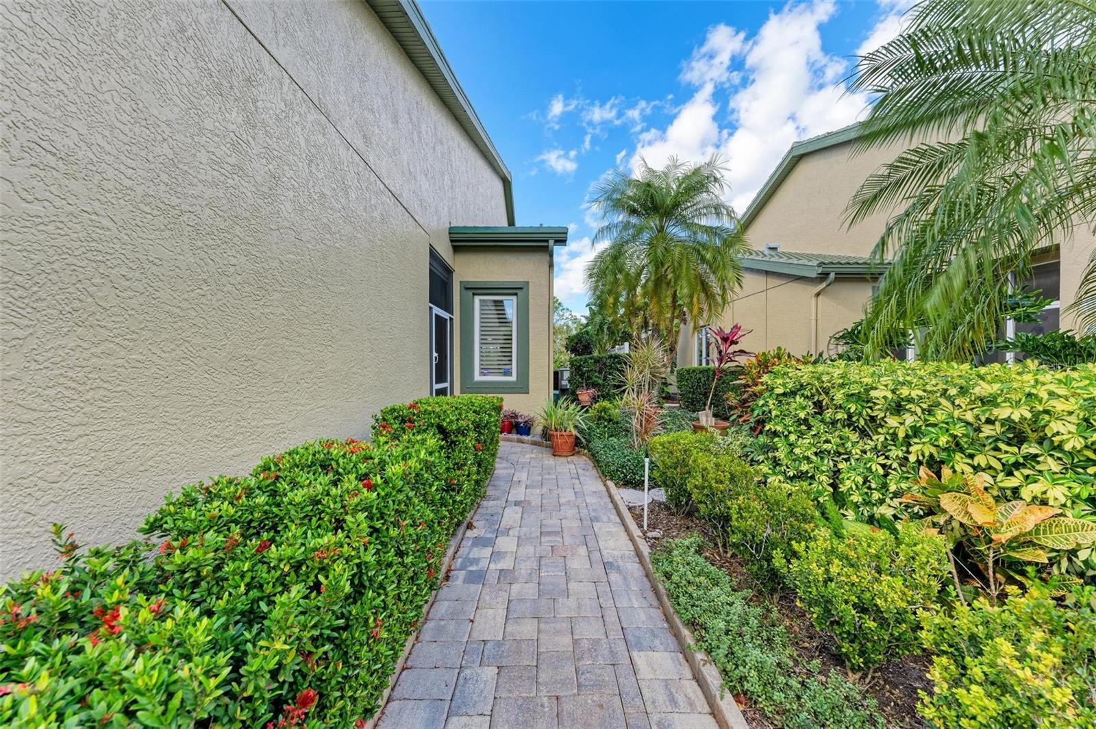 8544 54TH AVENUE CIR E, BRADENTON, FL, 34211