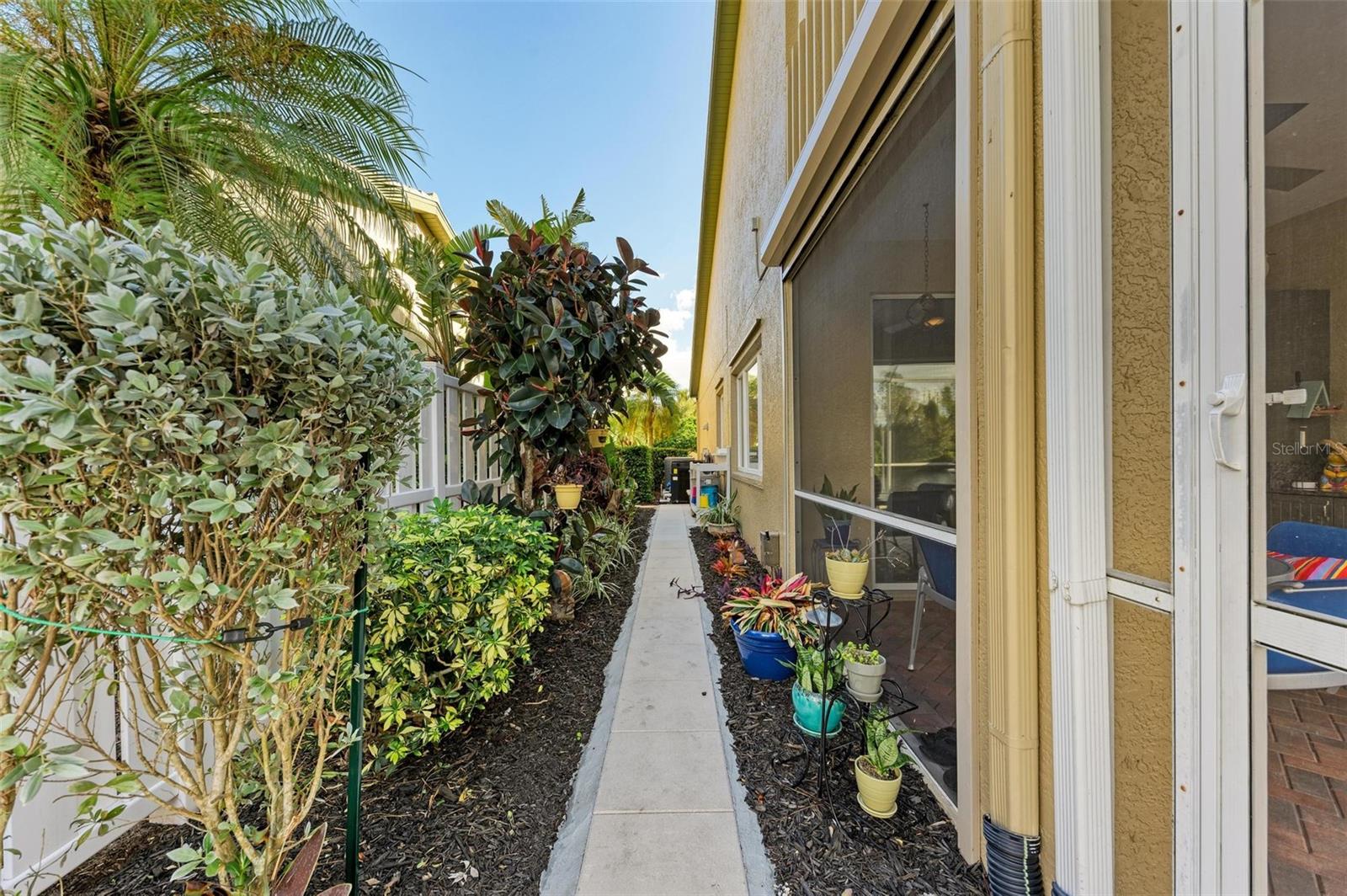 8544 54TH AVENUE CIR E, BRADENTON, FL, 34211