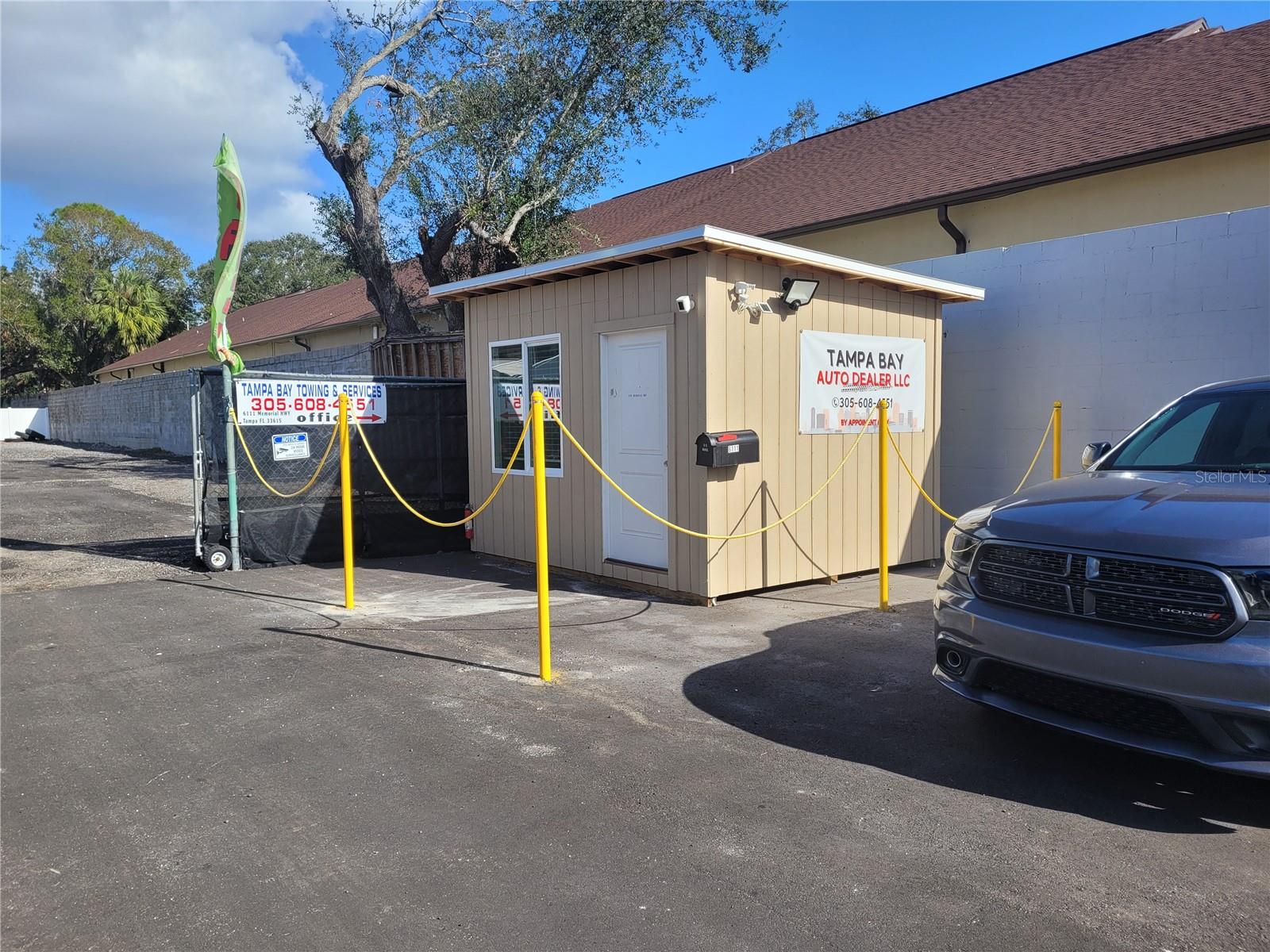 6111 MEMORIAL HWY, TAMPA, FL, 33615