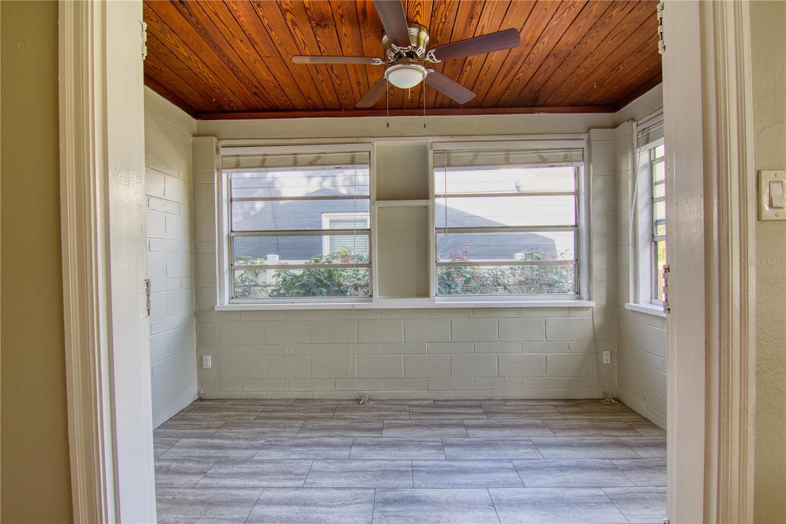 1030 DELANEY AVE, ORLANDO, FL, 32806