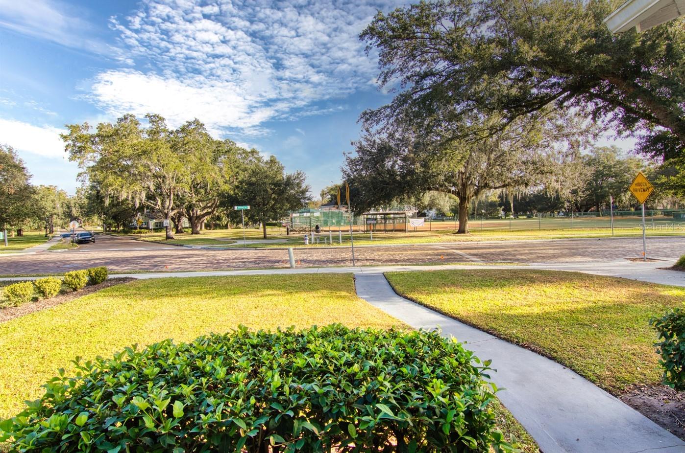 1030 DELANEY AVE, ORLANDO, FL, 32806