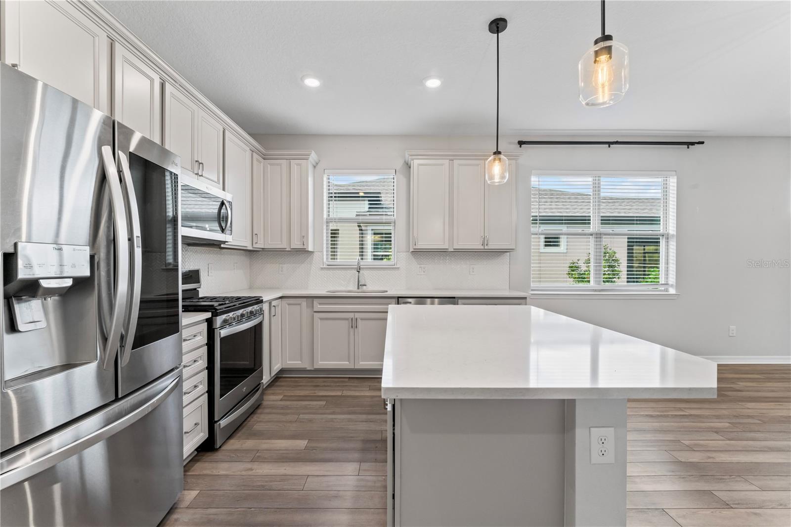 6421 MOORING LINE CIR, APOLLO BEACH, FL, 33572