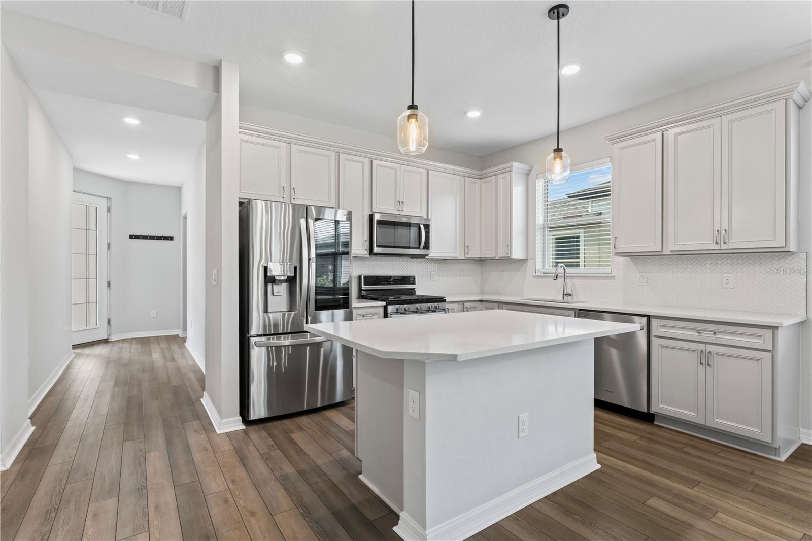 6421 MOORING LINE CIR, APOLLO BEACH, FL, 33572