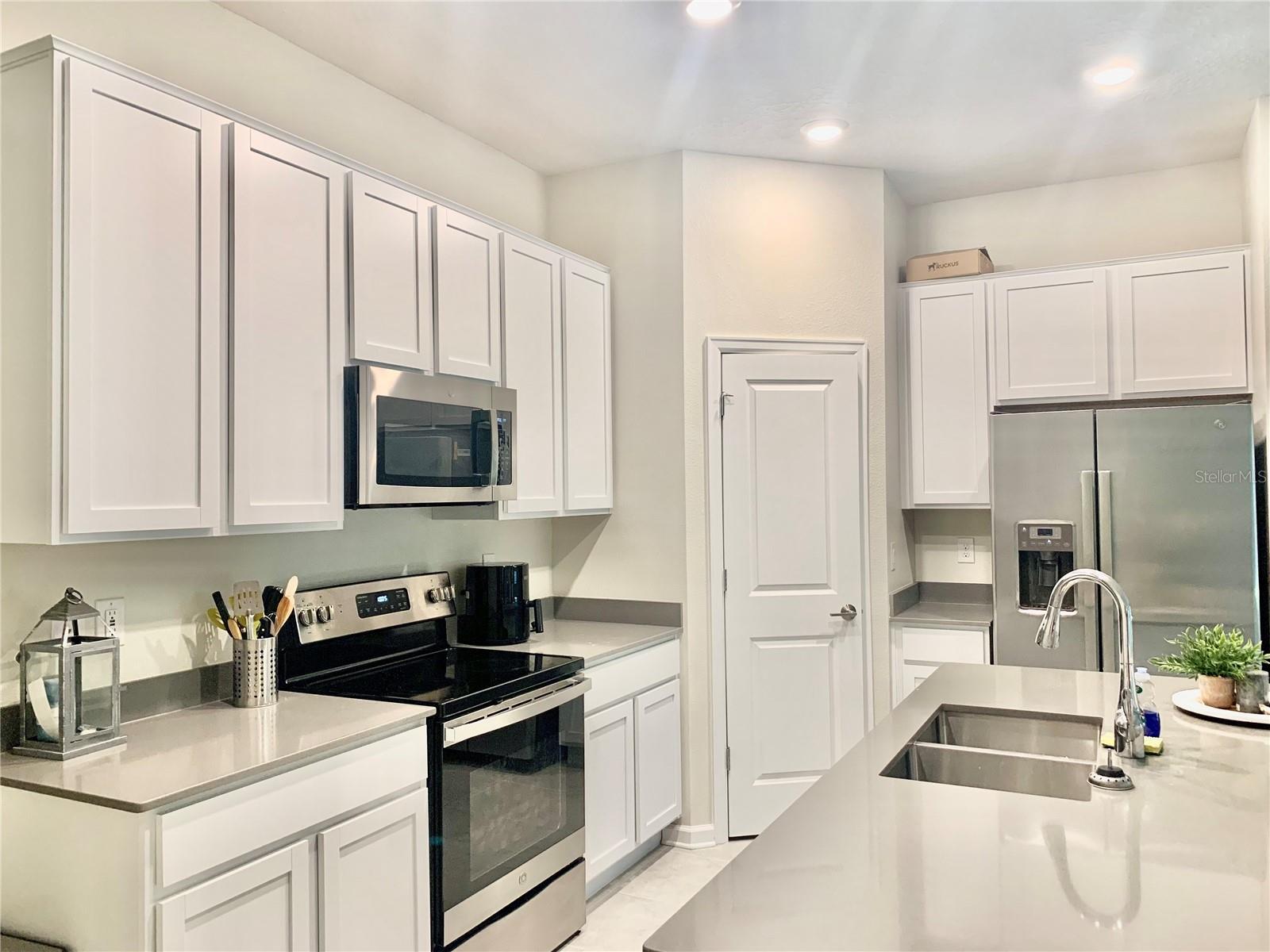464 N ANDREA CIR, HAINES CITY, FL, 33844