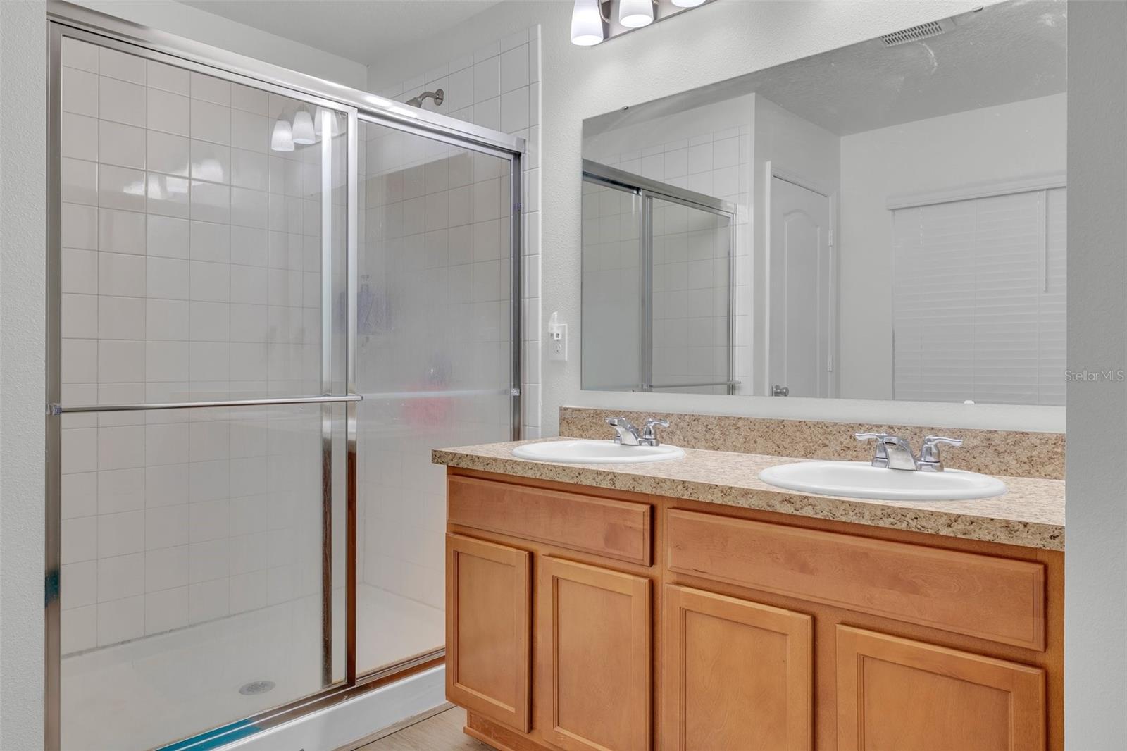 2325 CROSSANDRA ST, MASCOTTE, FL, 34753