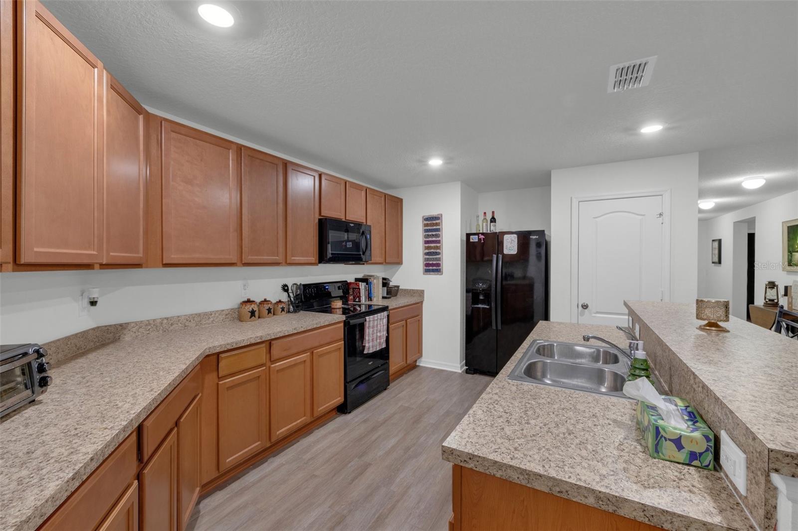2325 CROSSANDRA ST, MASCOTTE, FL, 34753