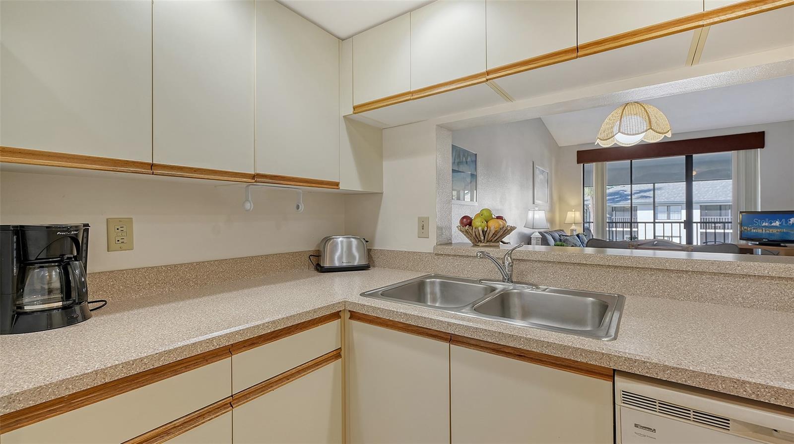 4515 45TH AVE W #202A, BRADENTON, FL, 34210