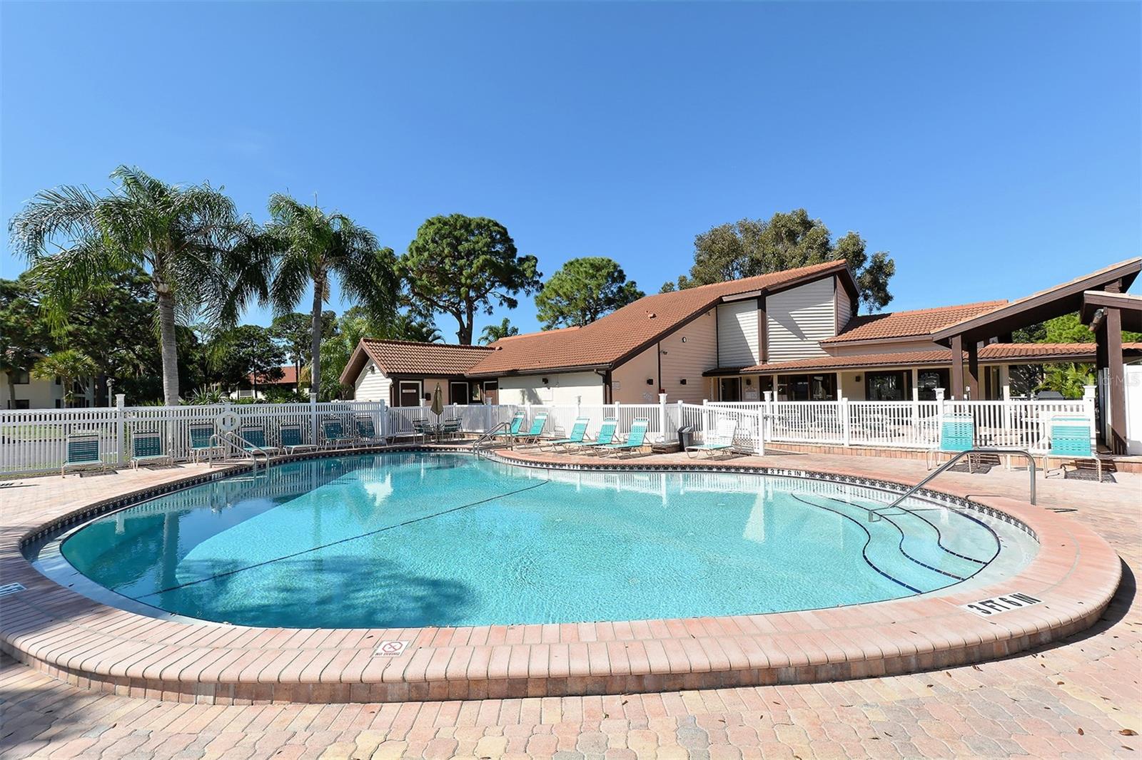 4515 45TH AVE W #202A, BRADENTON, FL, 34210