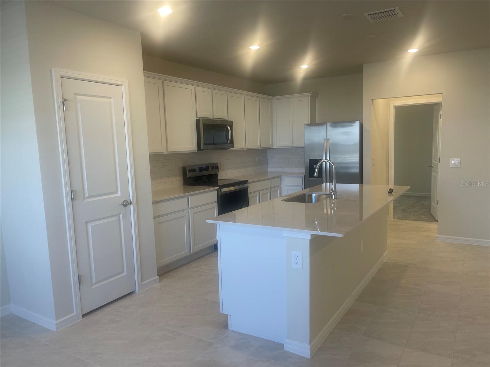 1902 ENCHANTING CT, DAVENPORT, FL, 33896