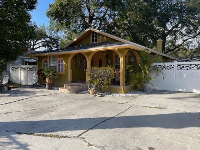 1310 E CAYUGA ST, TAMPA, FL, 33603
