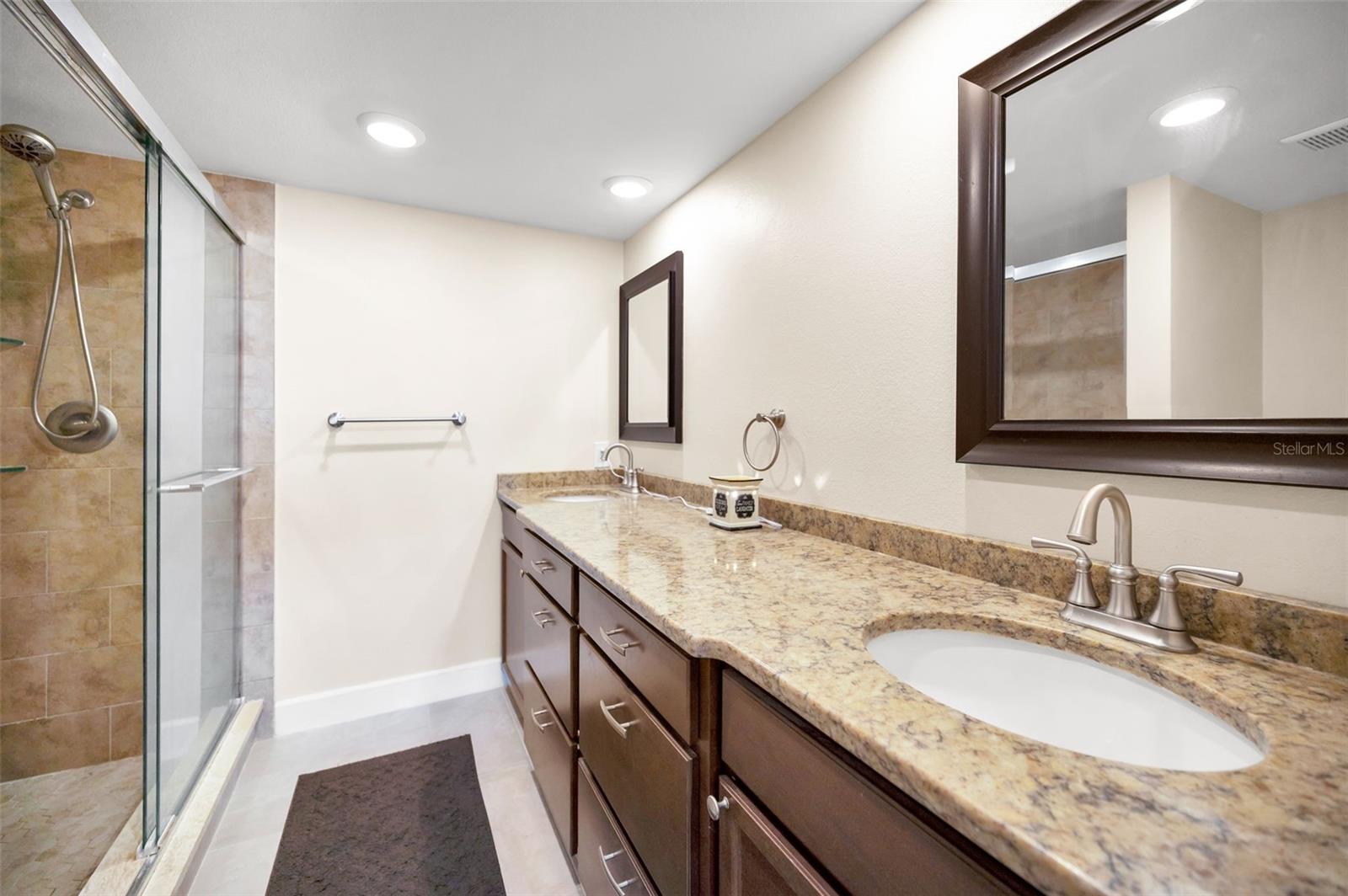 19029 US HIGHWAY 19 N #33A, CLEARWATER, FL, 33764