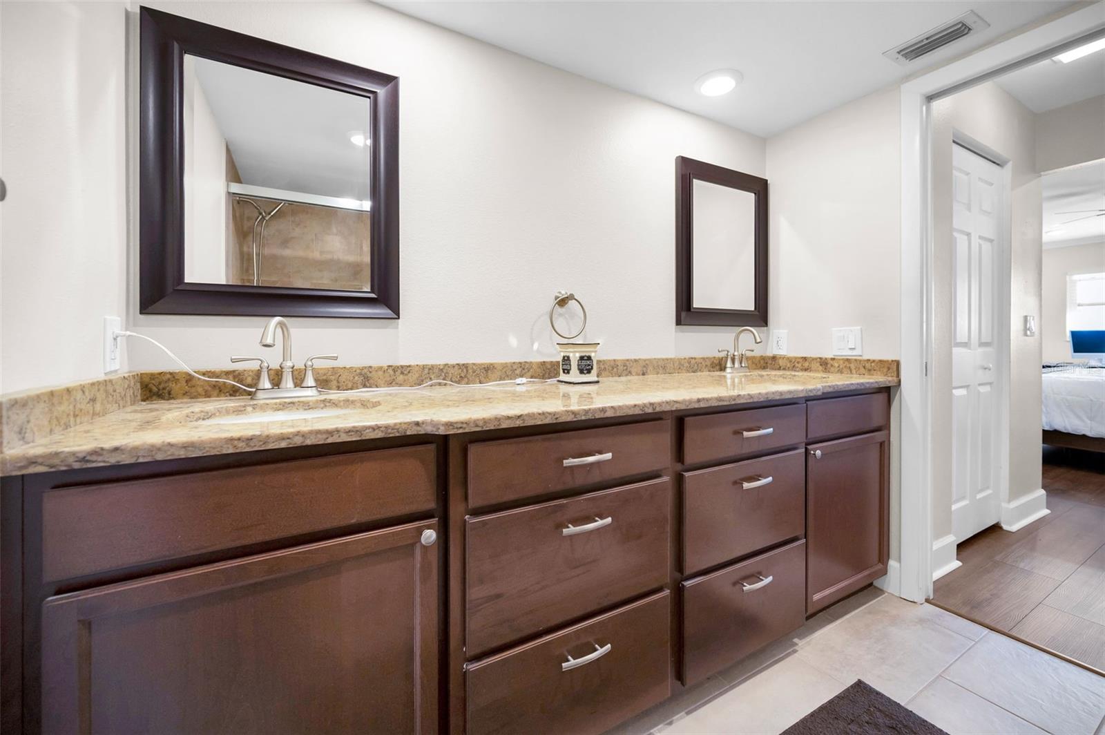 19029 US HIGHWAY 19 N #33A, CLEARWATER, FL, 33764