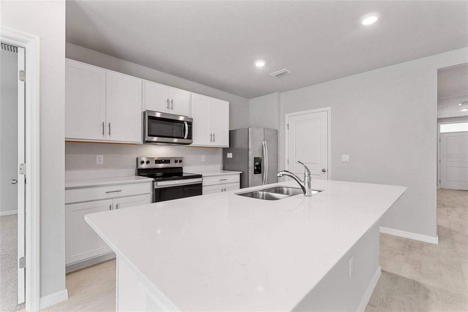 3242 S SAN MATEO DR, NORTH PORT, FL, 34288