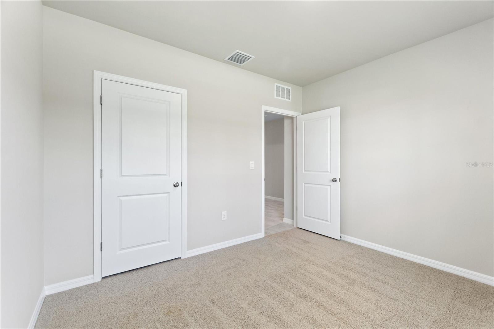 5074 N CRANBERRY BLVD, NORTH PORT, FL, 34286