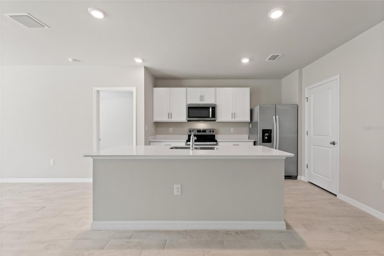 5074 N CRANBERRY BLVD, NORTH PORT, FL, 34286