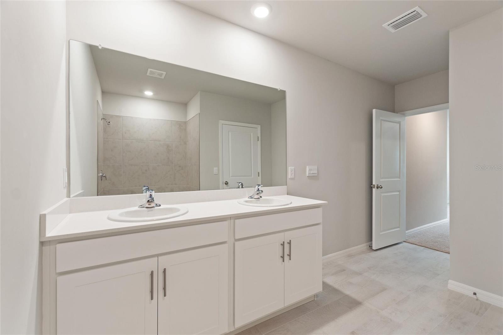 5074 N CRANBERRY BLVD, NORTH PORT, FL, 34286