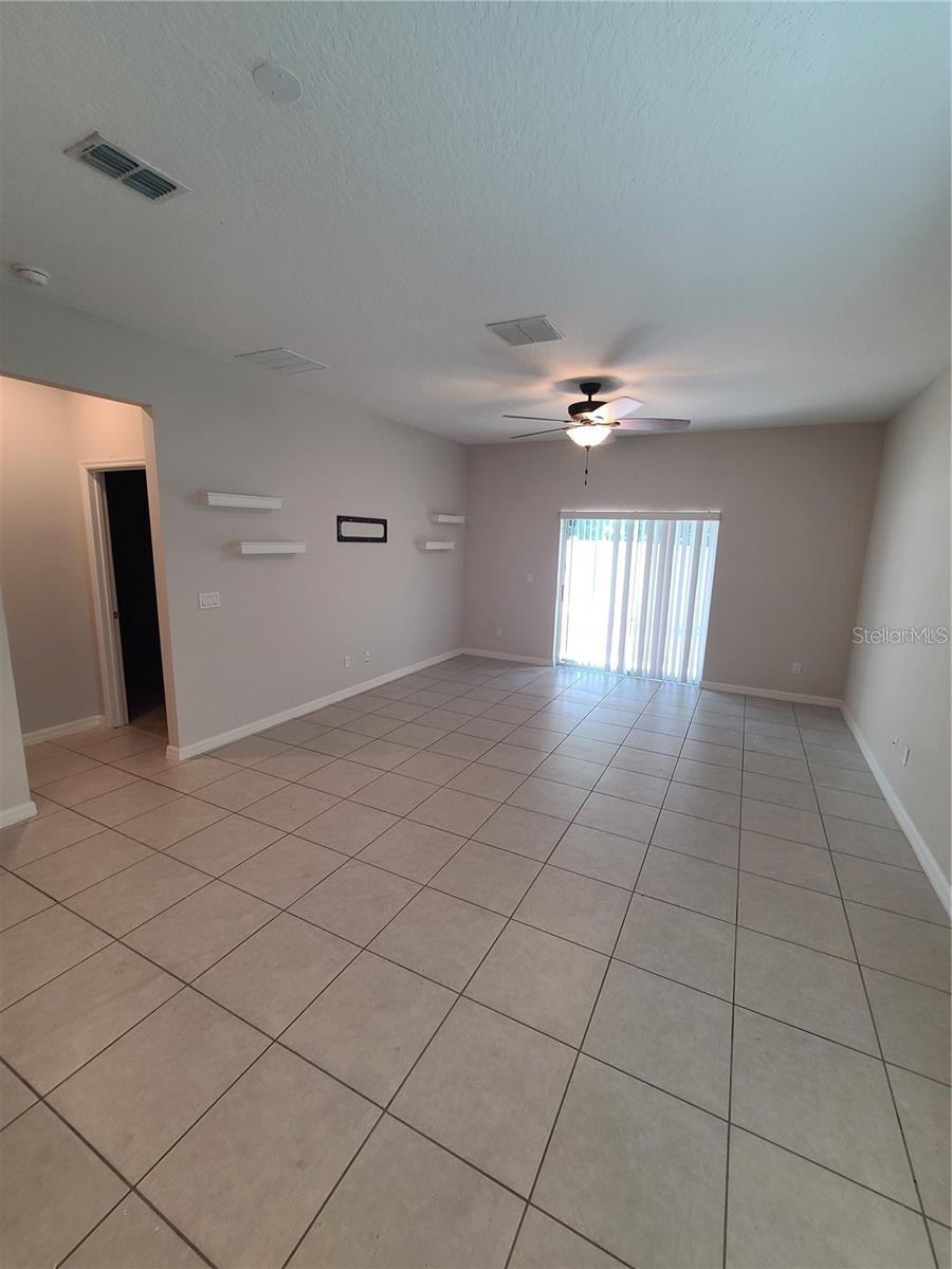 1042 ATLANTIC AVE, FRUITLAND PARK, FL, 34731