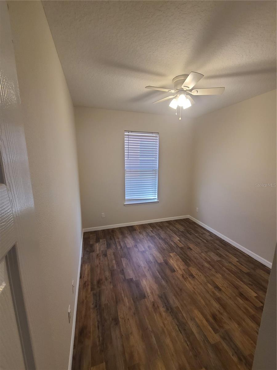 1042 ATLANTIC AVE, FRUITLAND PARK, FL, 34731