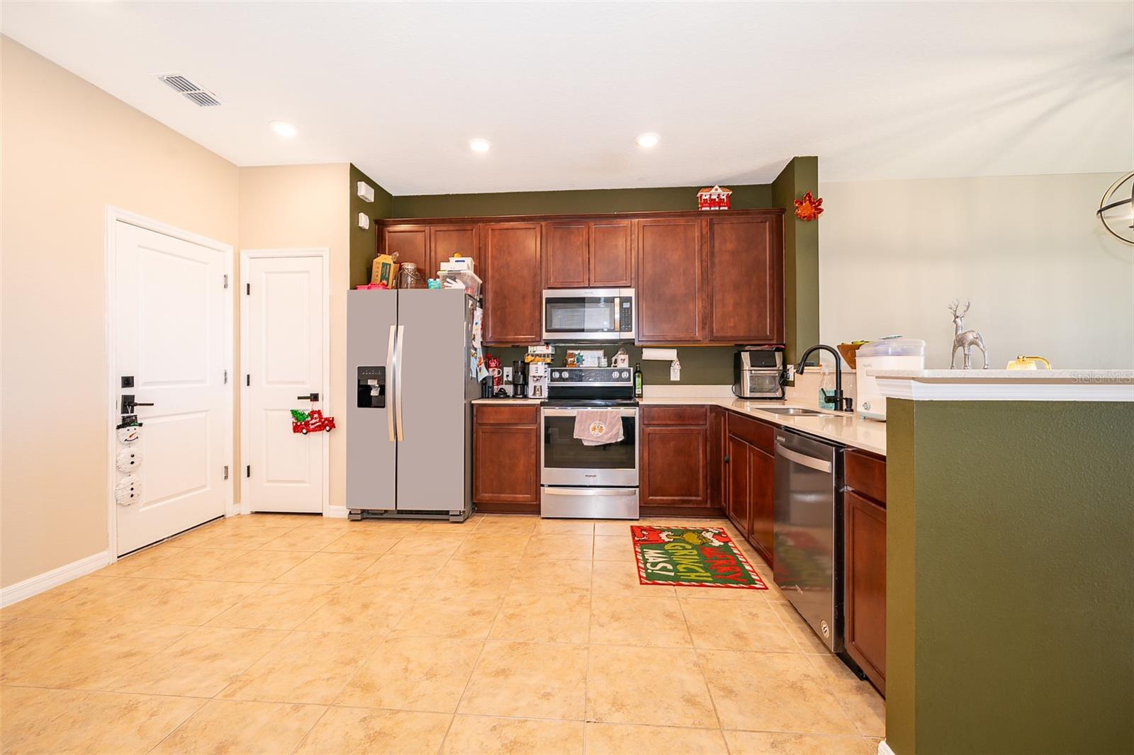 3896 GRASSLAND DR, ORLANDO, FL, 32824