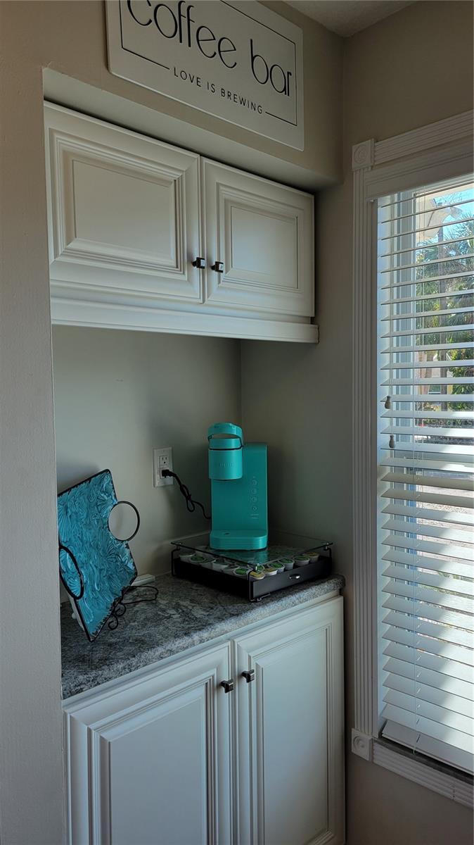 4633 SUMMERWIND DR #17, SARASOTA, FL, 34234