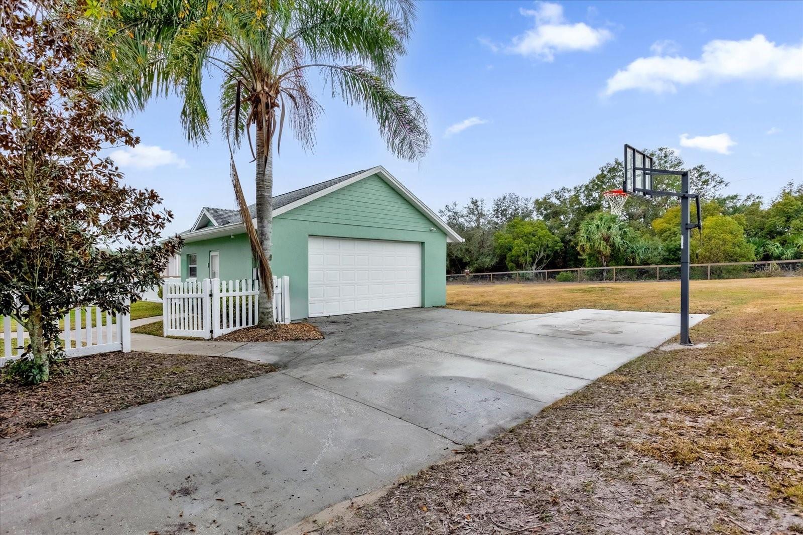32717 SCENIC HILLS DRIVE, MOUNT DORA, FL, 32757
