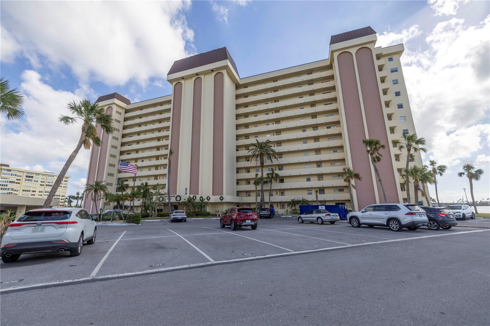 4775 COVE CIR #904, ST PETERSBURG, FL, 33708