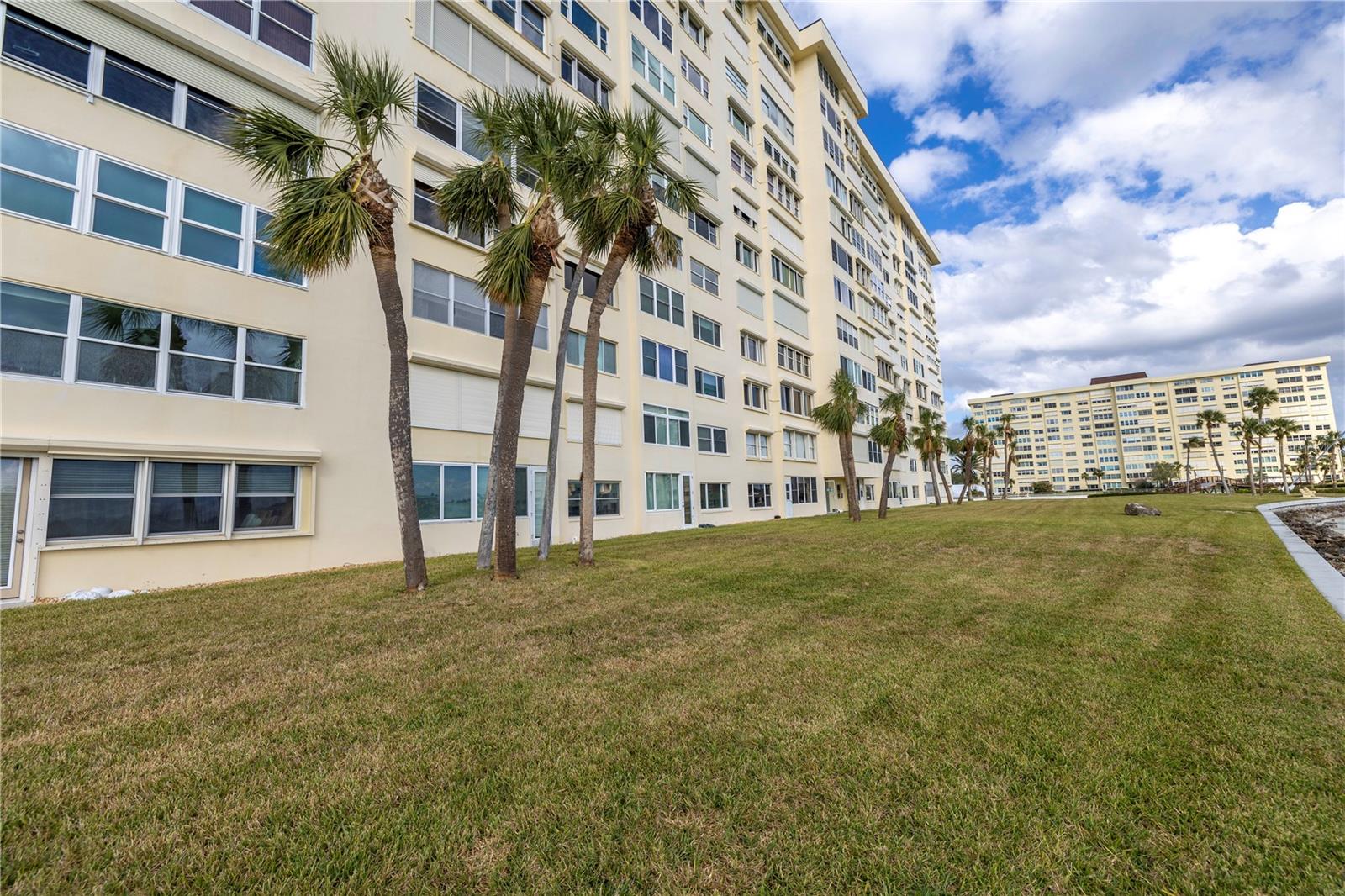 4775 COVE CIR #904, ST PETERSBURG, FL, 33708