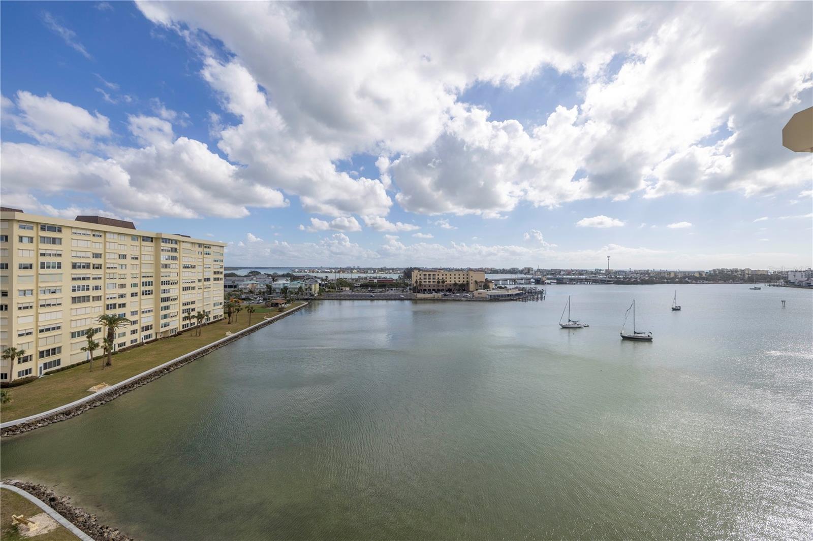 4775 COVE CIR #904, ST PETERSBURG, FL, 33708