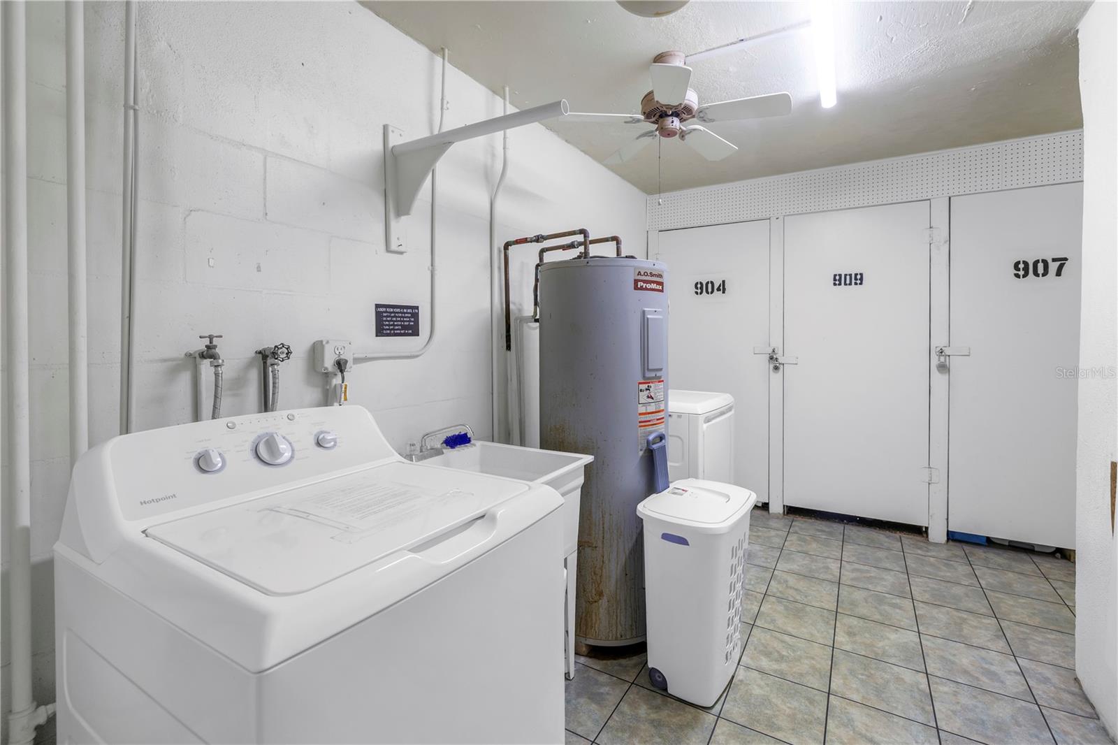 4775 COVE CIR #904, ST PETERSBURG, FL, 33708