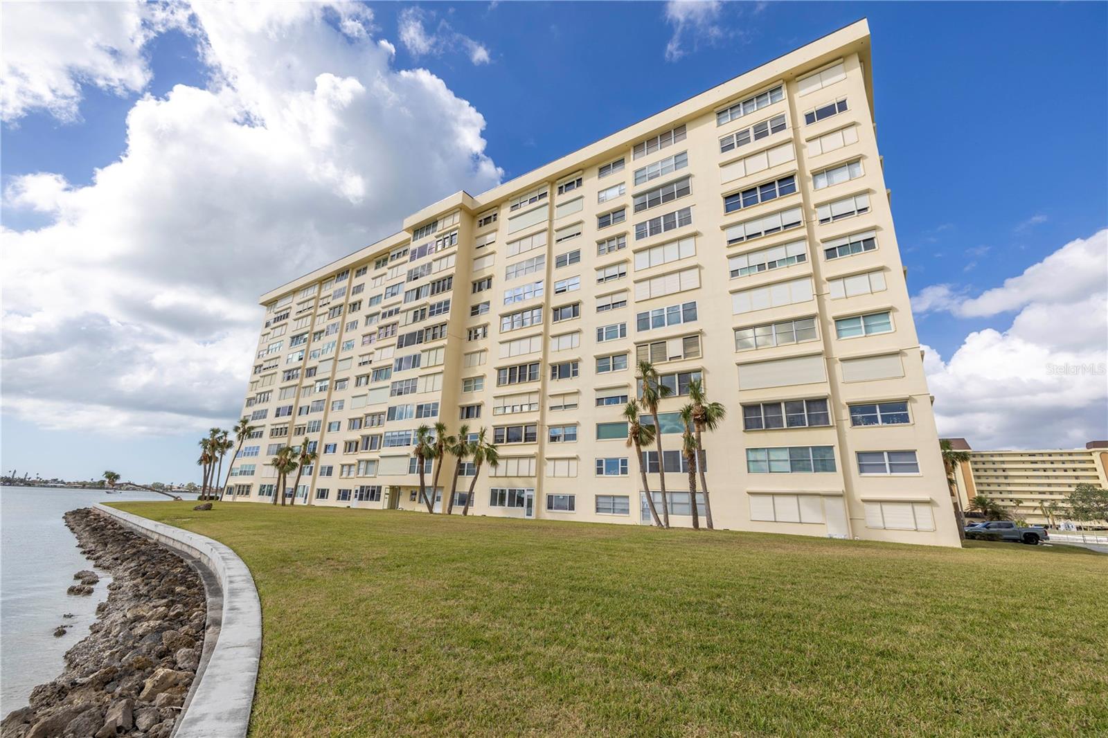 4775 COVE CIR #904, ST PETERSBURG, FL, 33708
