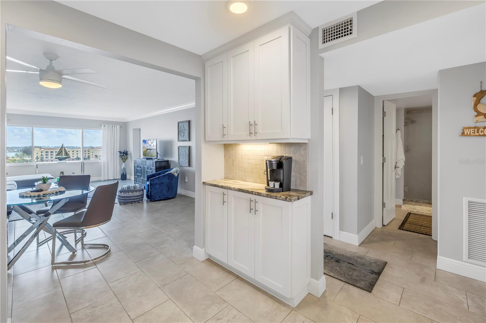 4775 COVE CIR #904, ST PETERSBURG, FL, 33708