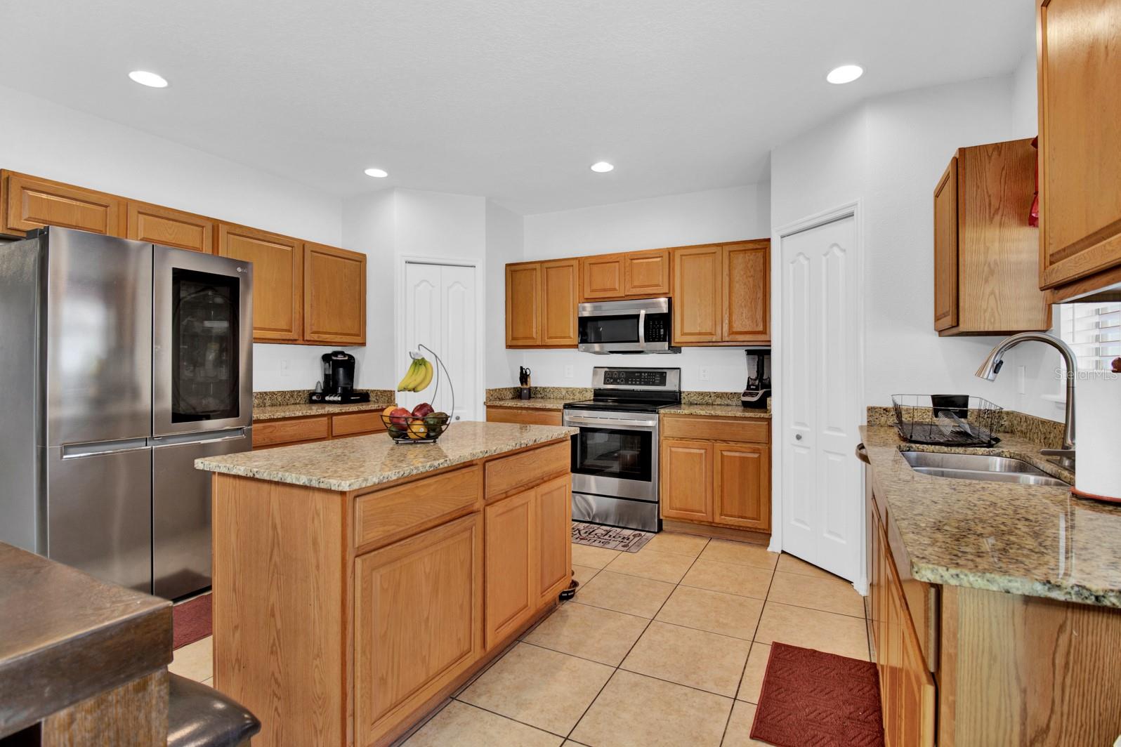 2870 MOONSTONE BND, KISSIMMEE, FL, 34758