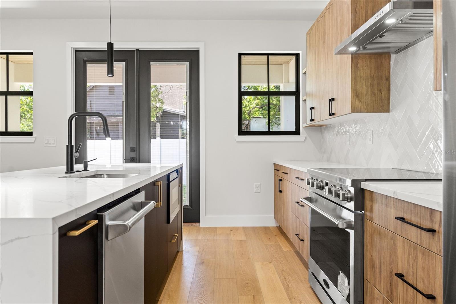 1023 E 22ND AVE, TAMPA, FL, 33605