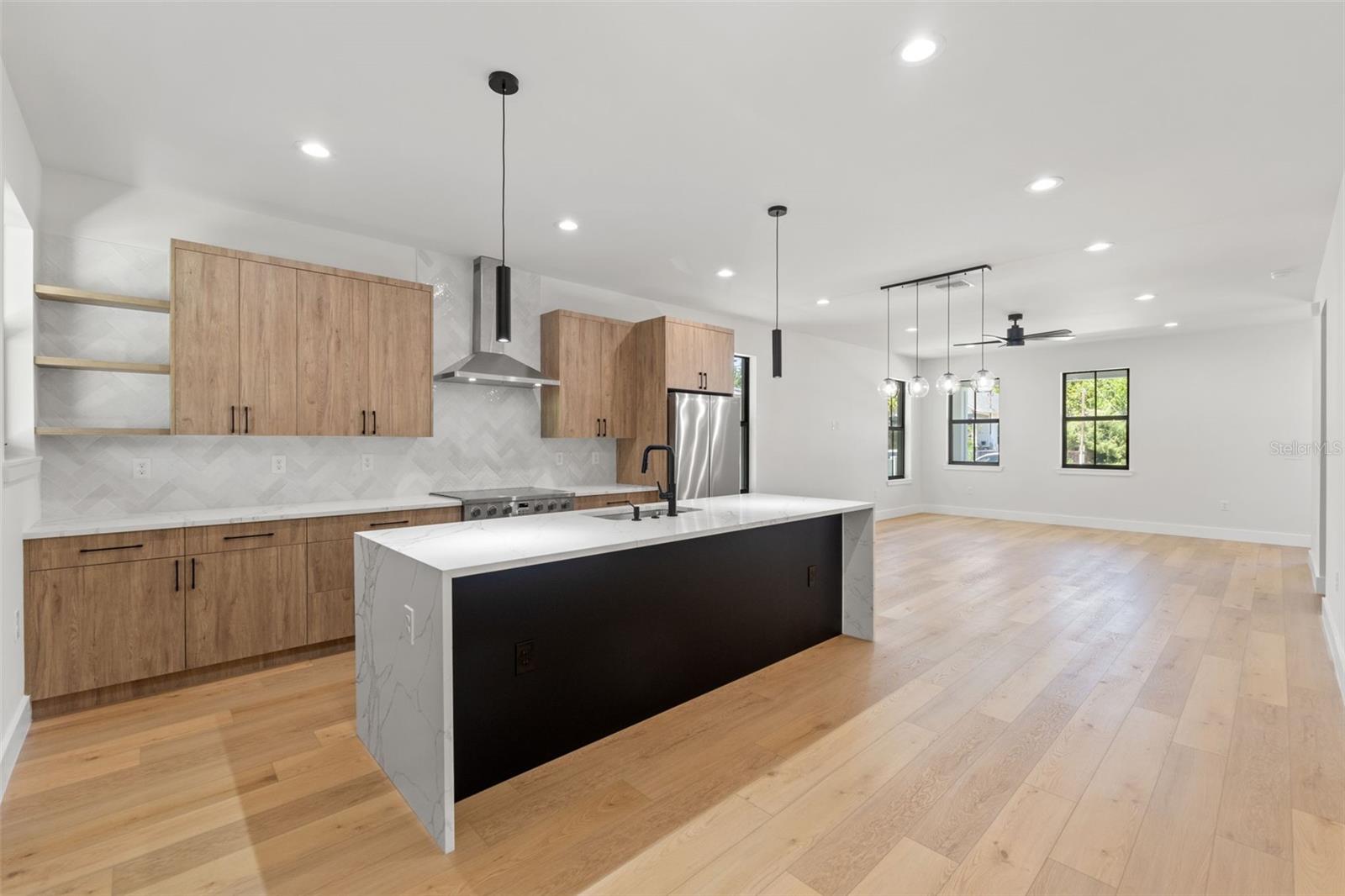 1023 E 22ND AVE, TAMPA, FL, 33605