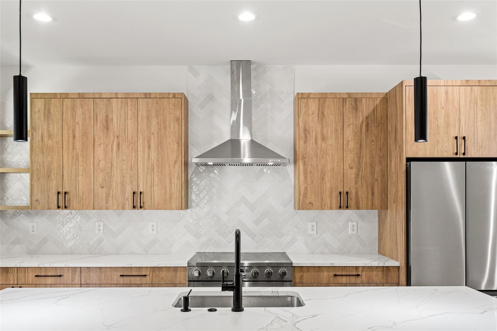 1023 E 22ND AVE, TAMPA, FL, 33605