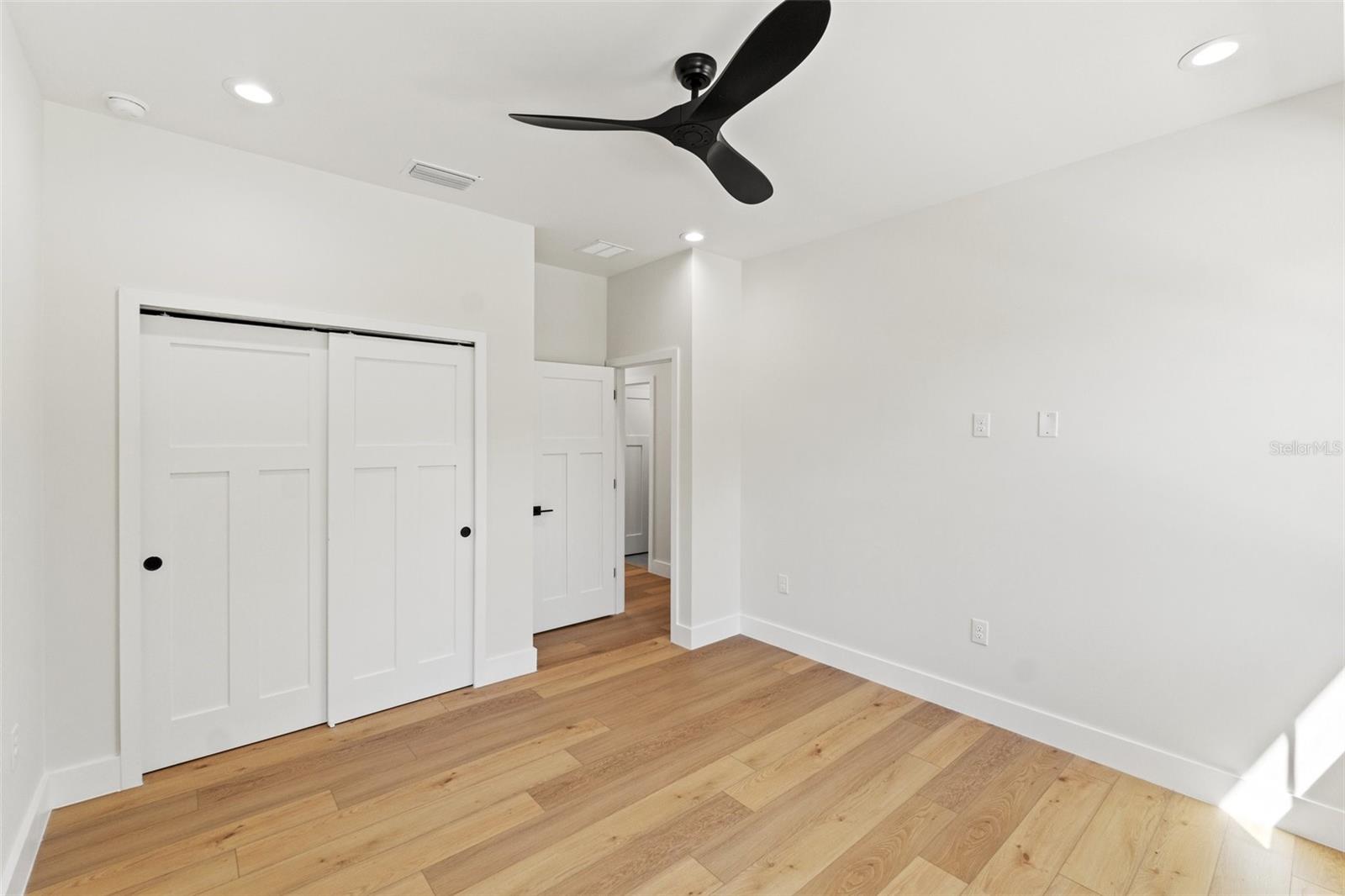 1023 E 22ND AVE, TAMPA, FL, 33605