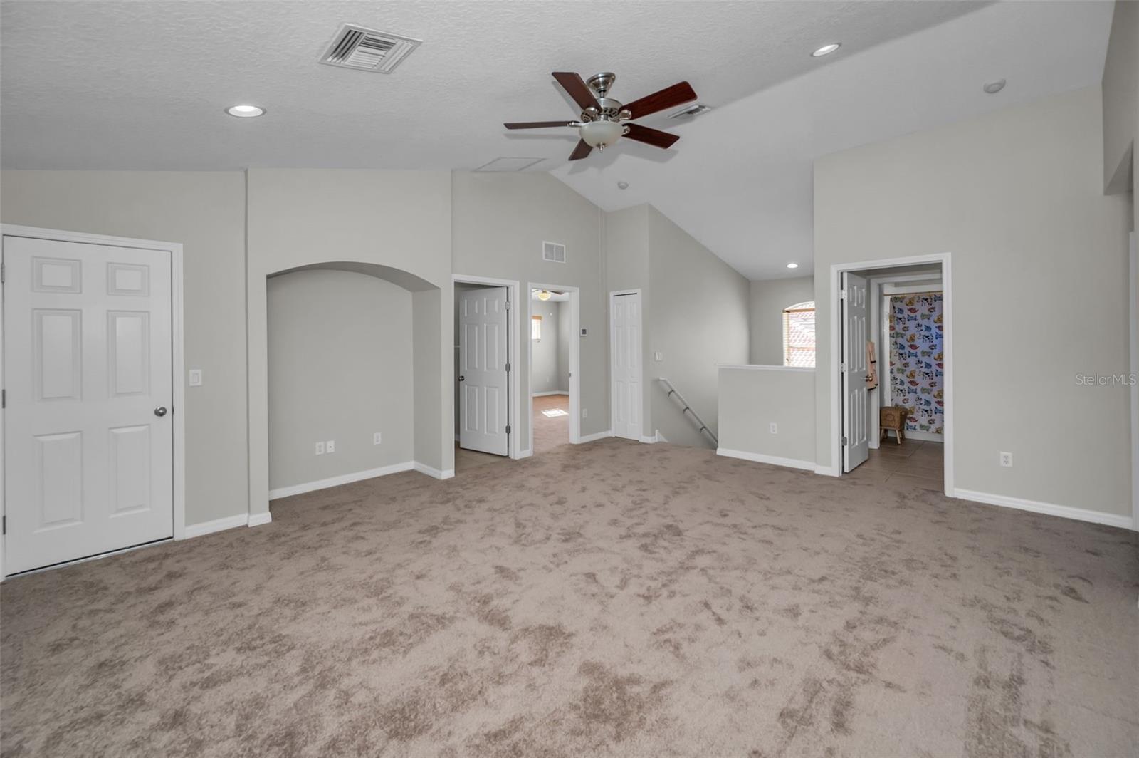 11645 BELLE HAVEN DR, NEW PORT RICHEY, FL, 34654