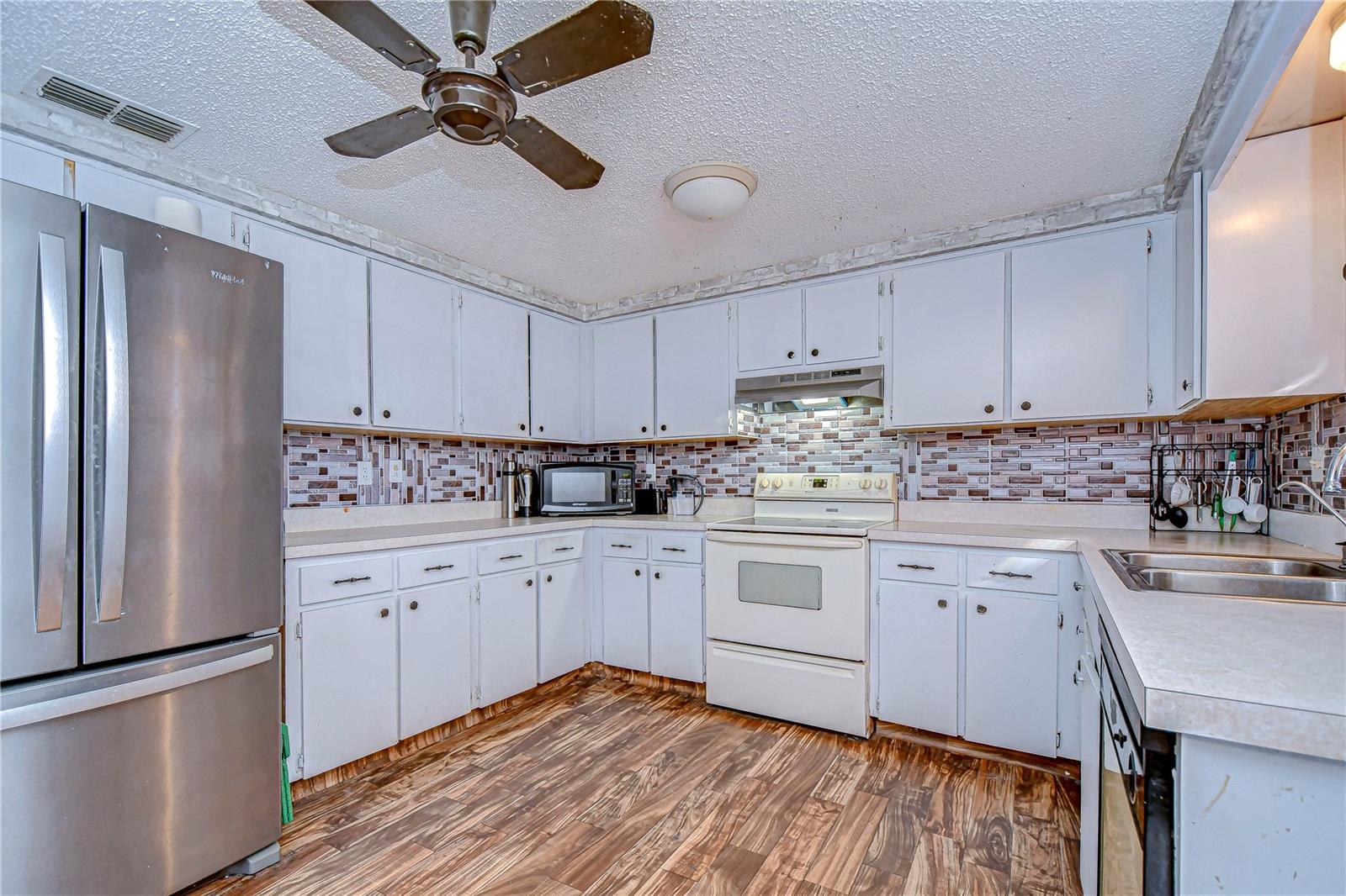 5624 MCCOY CT, ZEPHYRHILLS, FL, 33542