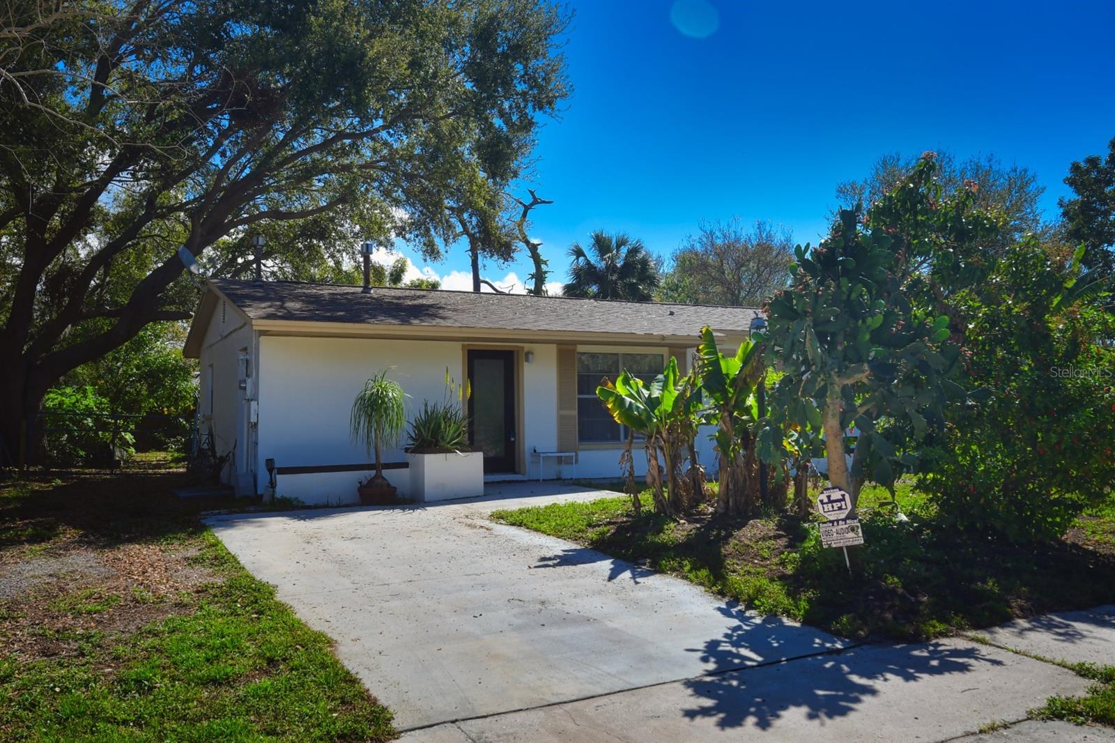9567 85TH ST, SEMINOLE, FL, 33777