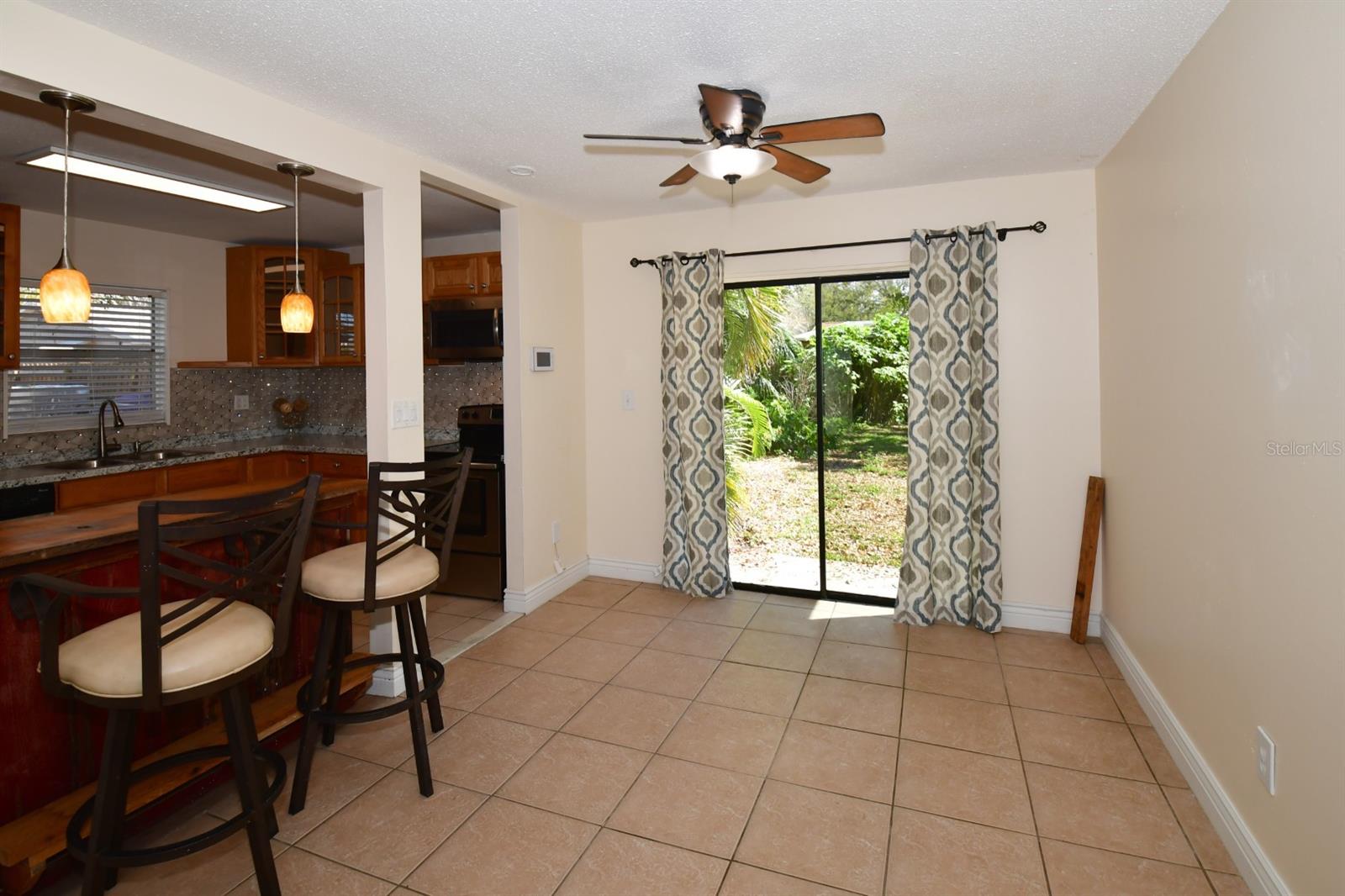 9567 85TH ST, SEMINOLE, FL, 33777