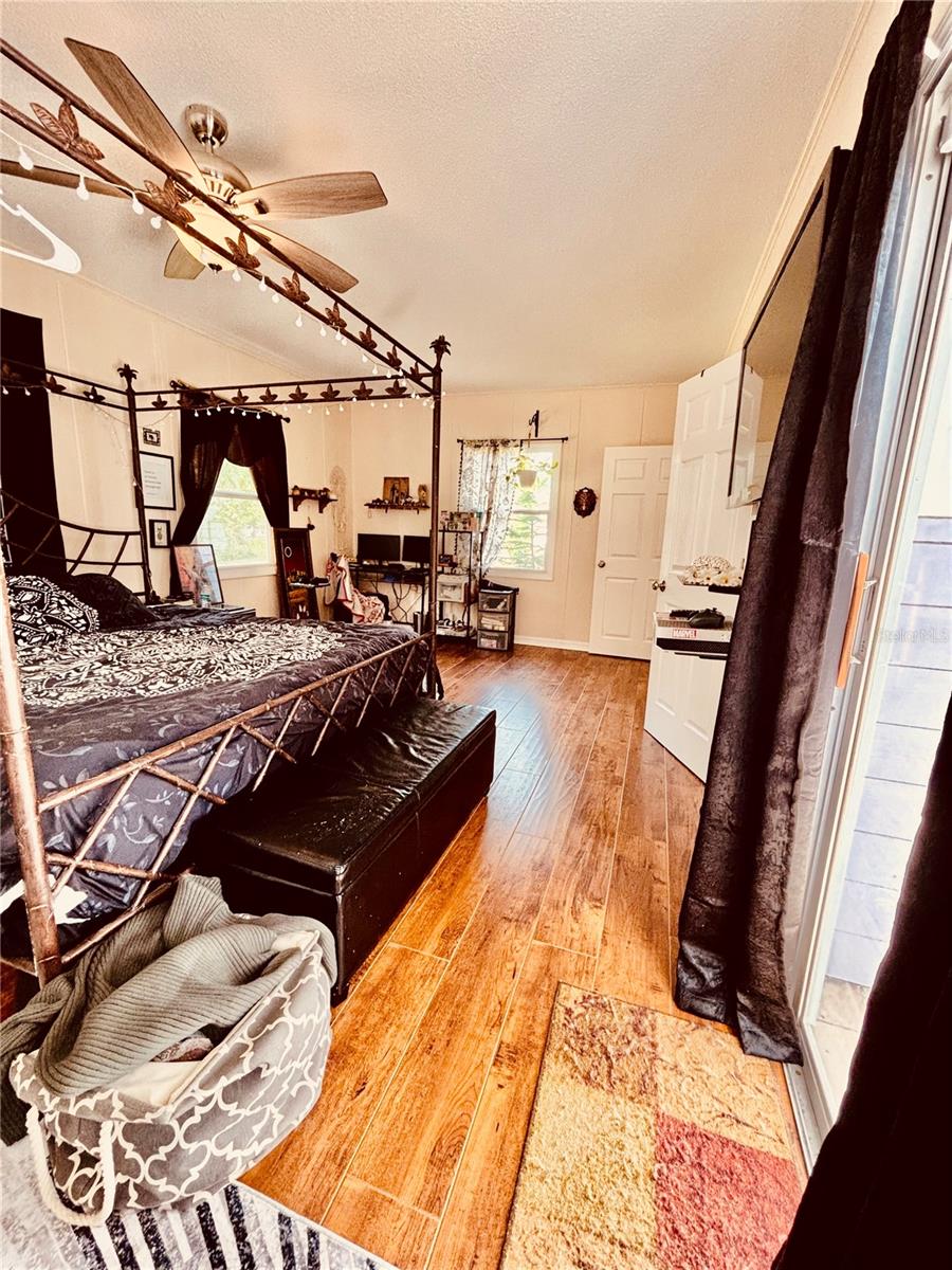110 W WASHINGTON AVE, DELAND, FL, 32720