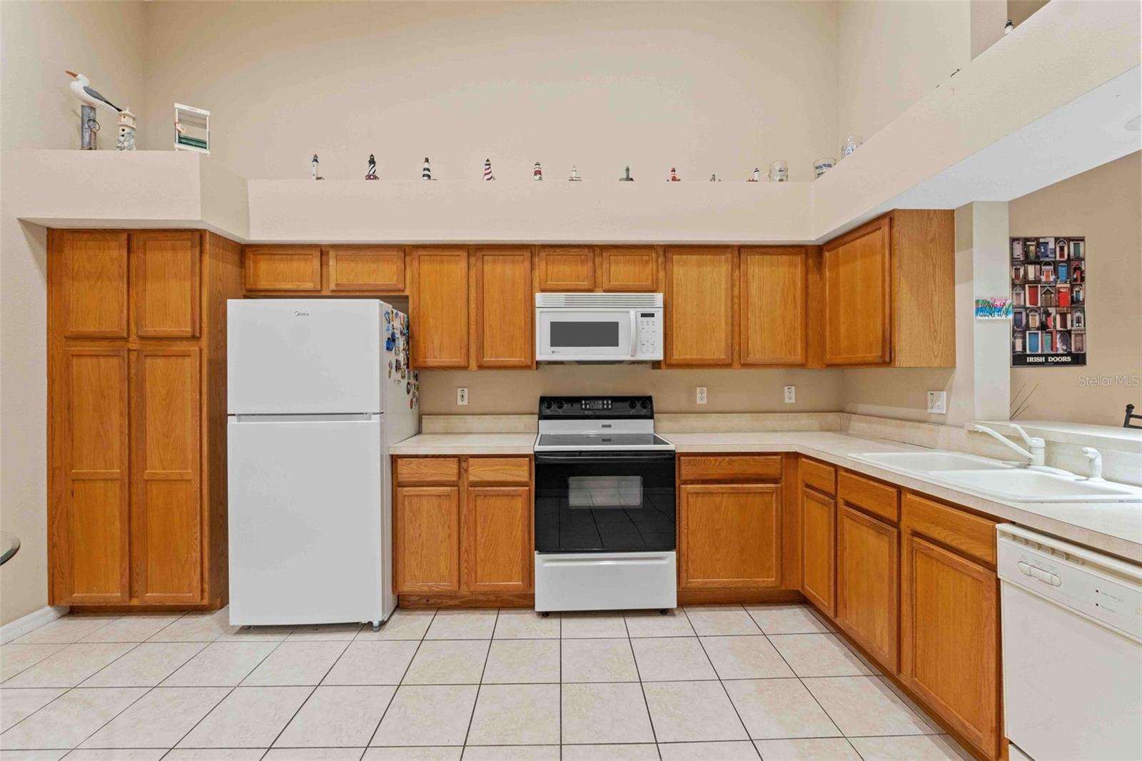 655 SPRING LAKE CIR, TARPON SPRINGS, FL, 34688