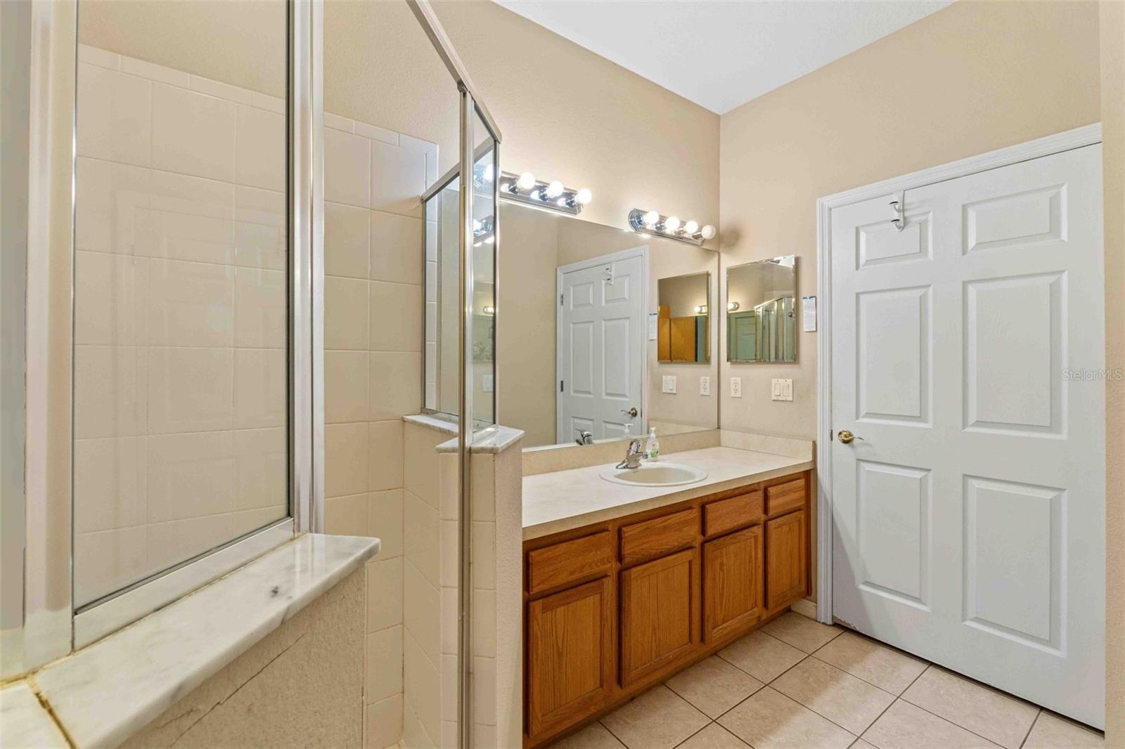 655 SPRING LAKE CIR, TARPON SPRINGS, FL, 34688