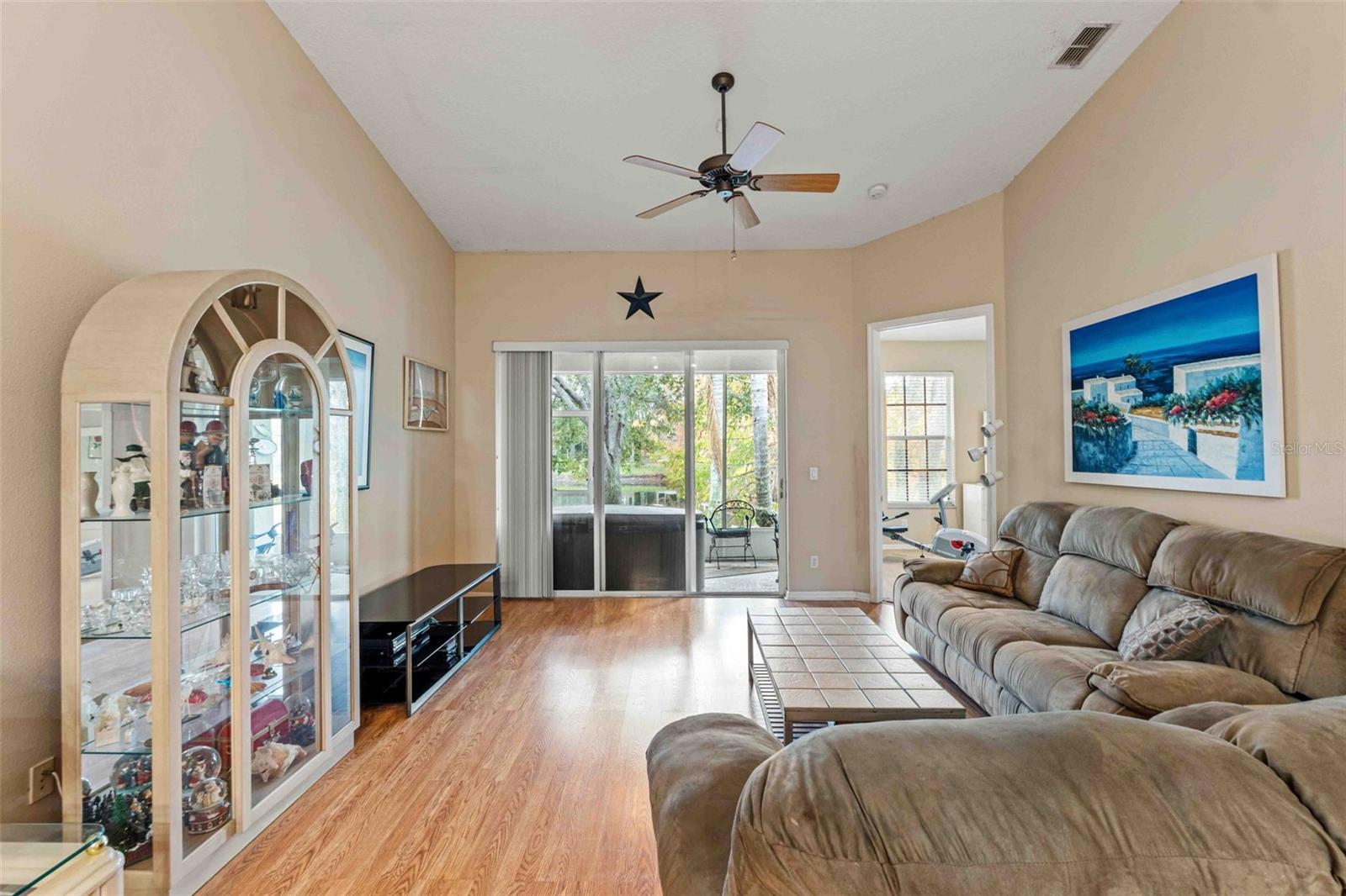 655 SPRING LAKE CIR, TARPON SPRINGS, FL, 34688