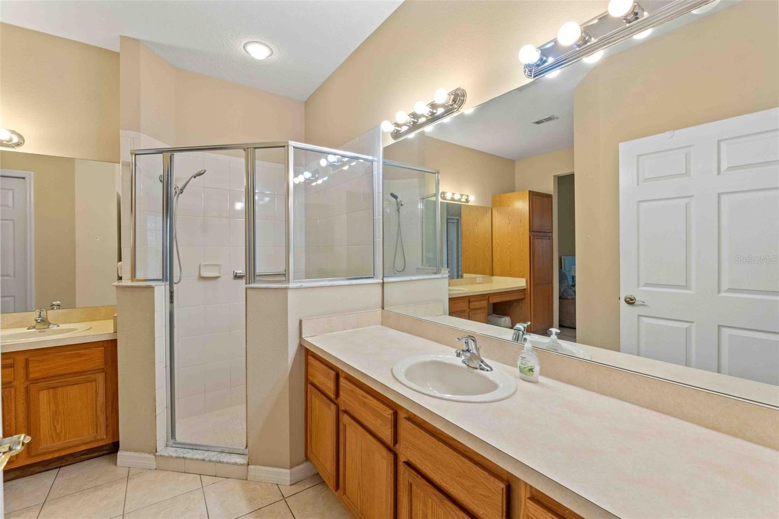 655 SPRING LAKE CIR, TARPON SPRINGS, FL, 34688