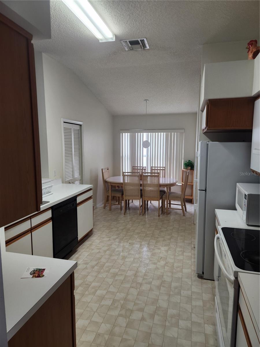 2528 CHATHAM CIR, KISSIMMEE, FL, 34746