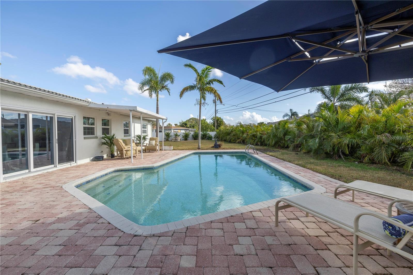 3700 27TH AVE N, ST PETERSBURG, FL, 33713