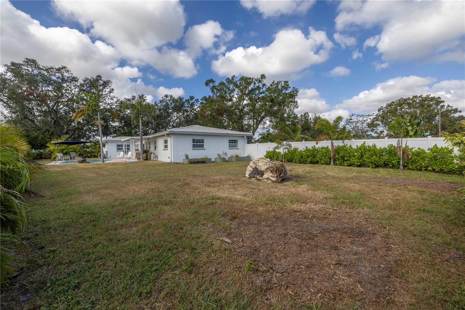 3700 27TH AVE N, ST PETERSBURG, FL, 33713